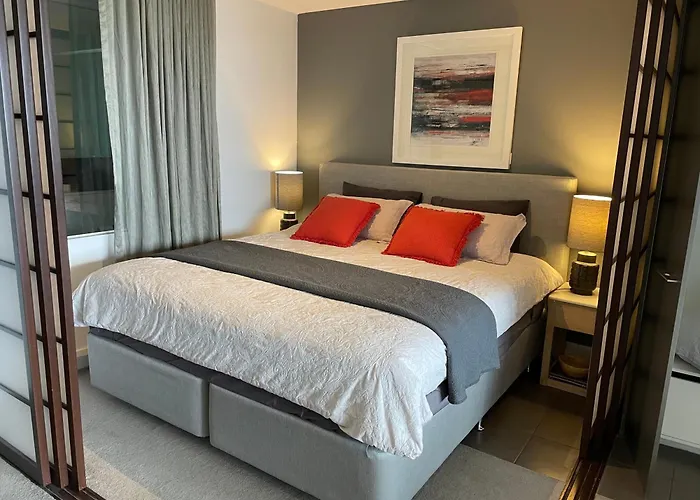 Luxurious With City Views, Free Parking On Premises & Wi Fi