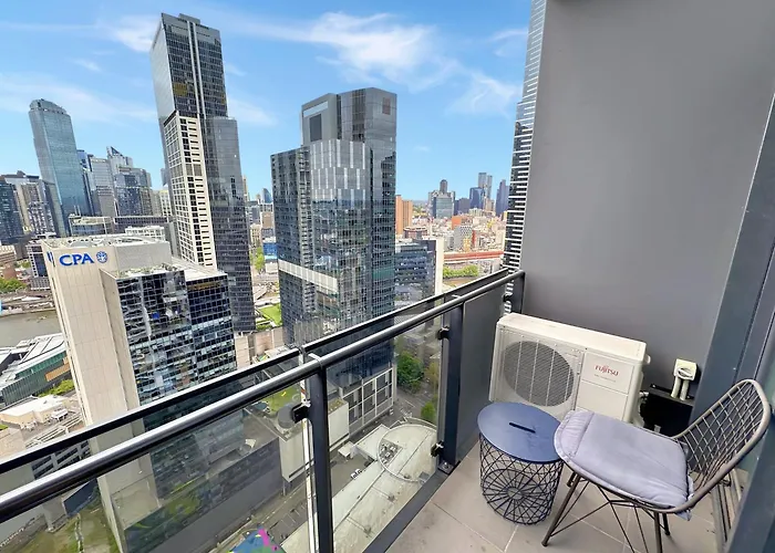 Stunning 2-Bedroom Oasis In The Heart Of Southbank