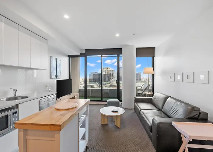 Resort Style Living Yarra Wharf