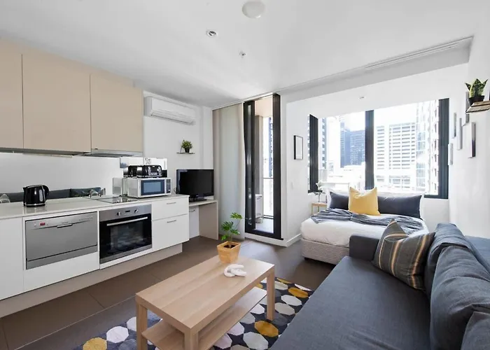 A Modern Studio Right Next To Southern Cross