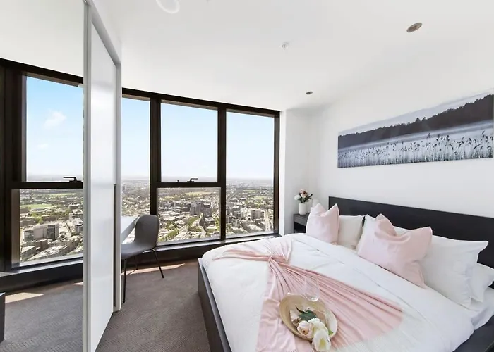 A Cozy 3Br Apt With Panoramic Views Free Parking