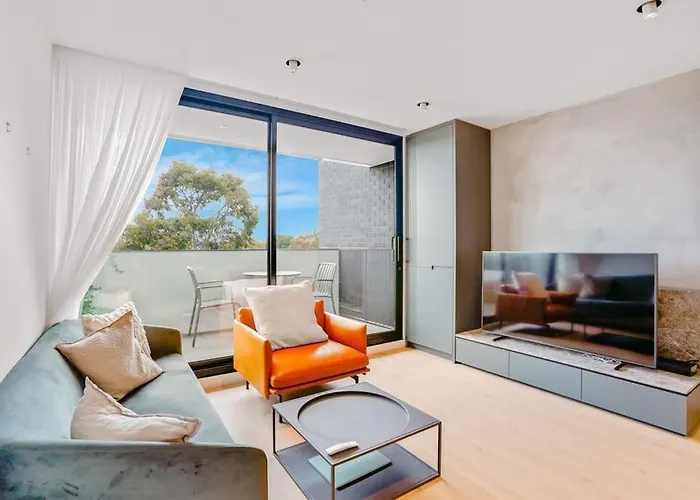 Luxurious Elsternwick Apt Living With Parking