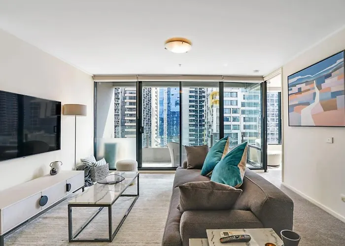 Spacious&Cozy 2 Bedroom City Point Melbourne Apt