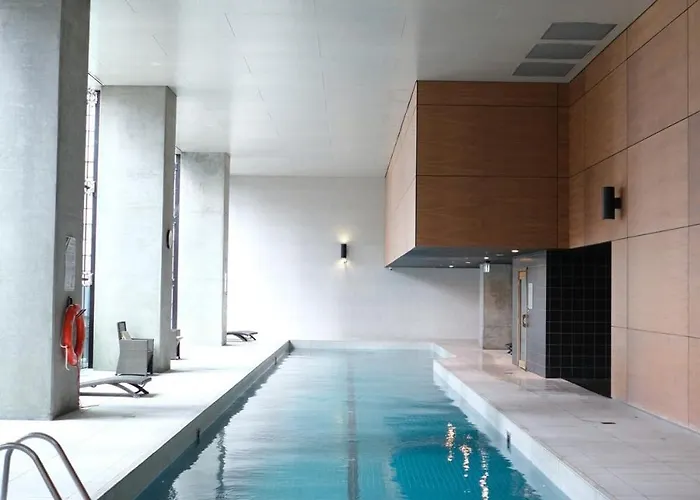 Upper West Side Gem On 44Th Floor W Pool + Gym