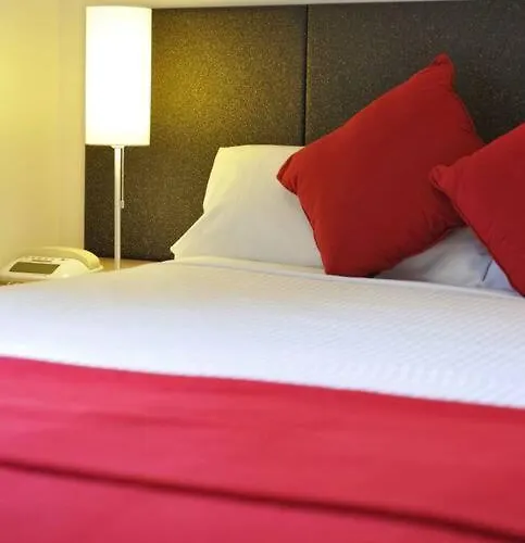 Melbourne Boutique Hotel