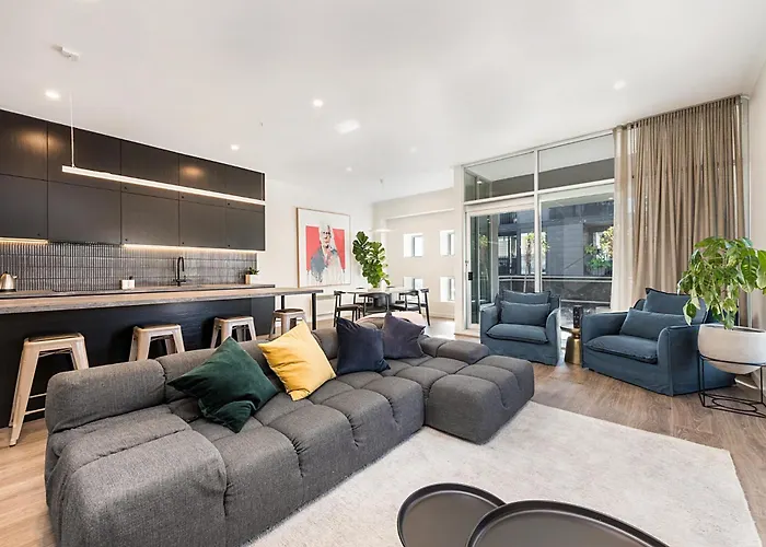 Incredible Balcony Duplex In The Heart Of Fitzroy