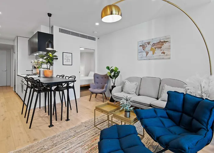 Sleek 1-Bed Apartment Near Alfred Park