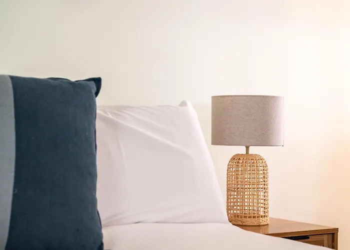 Fully Equipped 1Br Richmond-Mins From Mcg