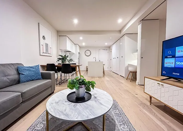 Close To Mel Uni 2Br2Ba Parking Balconywifigym