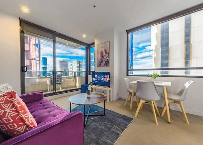 High Level On 42Th Floor 2Br 1Ba Balcony