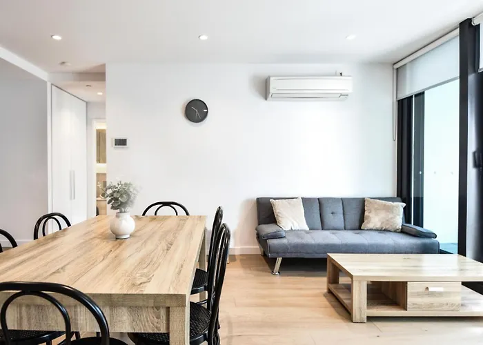 74D Charming Melbourne 2Br Abnb With Modern Touches With Free Parking