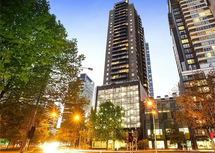 Complete Host Southpoint Apartments