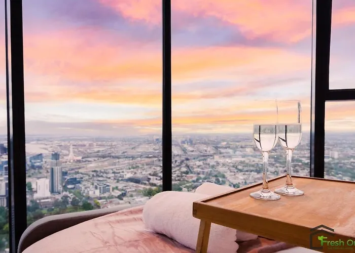 Skyscraper Amazing 180 View 2Br Cbdpoolbalcony