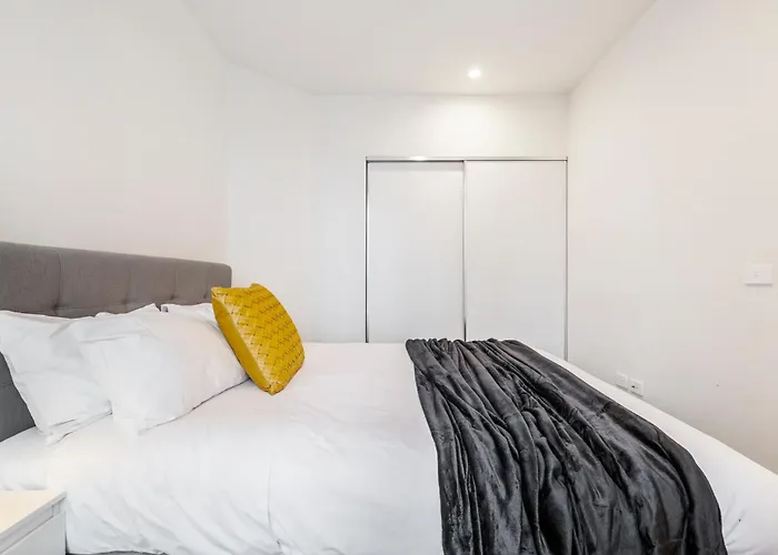 Stay At Iconic Shadowplay In Crown Casino Precinct