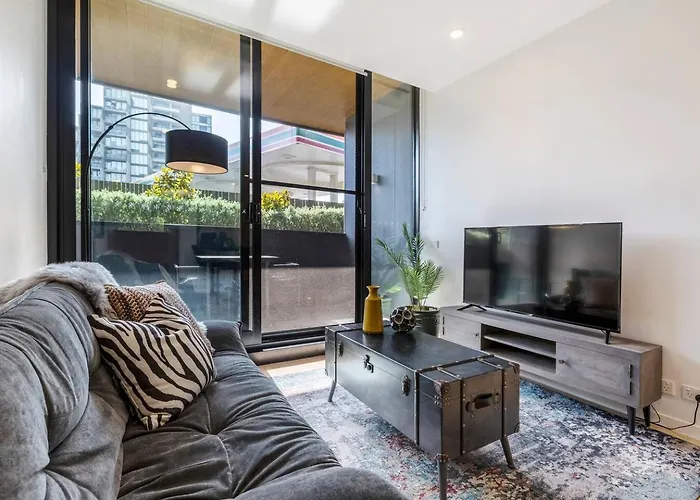 Charming Escape In St Kilda Cosy Apt