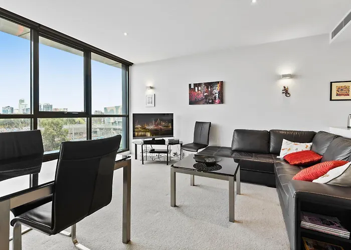 Beautiful 1-Bed Unit In The Heart Of Melbourne