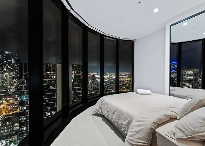 Modern Luxury In The Heart Of Melbourne\'S Cbd