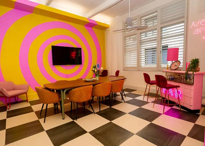 Fun And Cheeky 70S Styled City Apartment