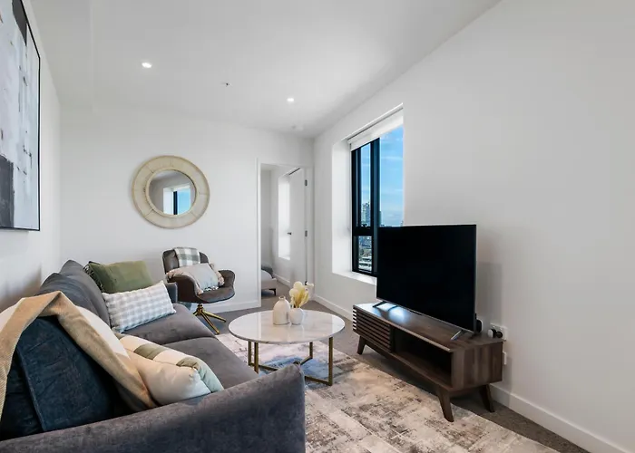 Bright And Modern 2Br Apt With Stunning Bay Views