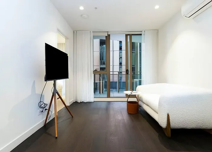 Southbank 2 Bedroom Apartment With Free Parking