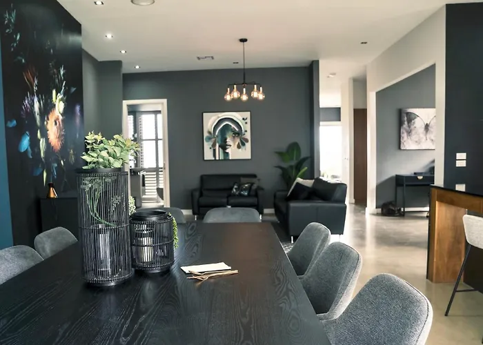 Bella 9 - Sublime . Divine Entertainer 3 Bedroom Fire