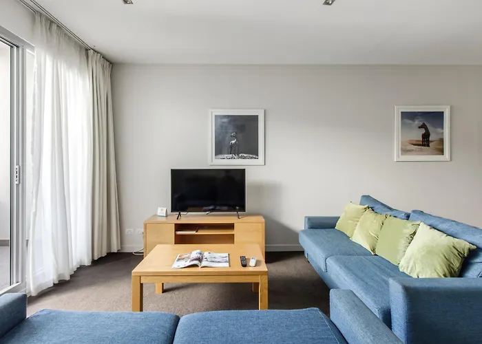 Modern Nomads South Yarra Gem 2Br With Carpark Near Station