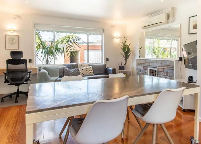 Brunswick East Villa