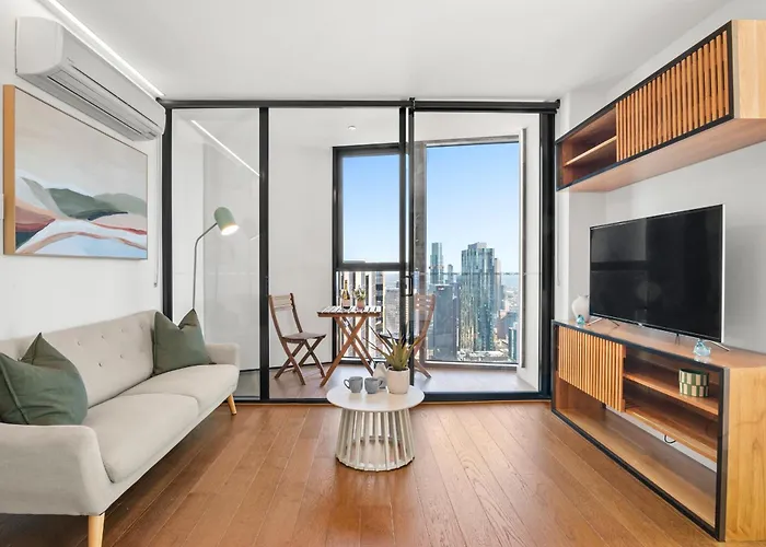 Gorgeous City Views 64Th Floor 3Br Apt With Pool & Gym