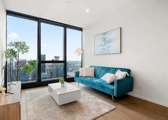 Skybound Escape, Lux 55Th High Floor 2Br In Aus108