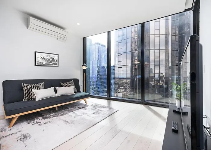 Modern 2Br Apartment Pool, Spa And Gym In Cbd
