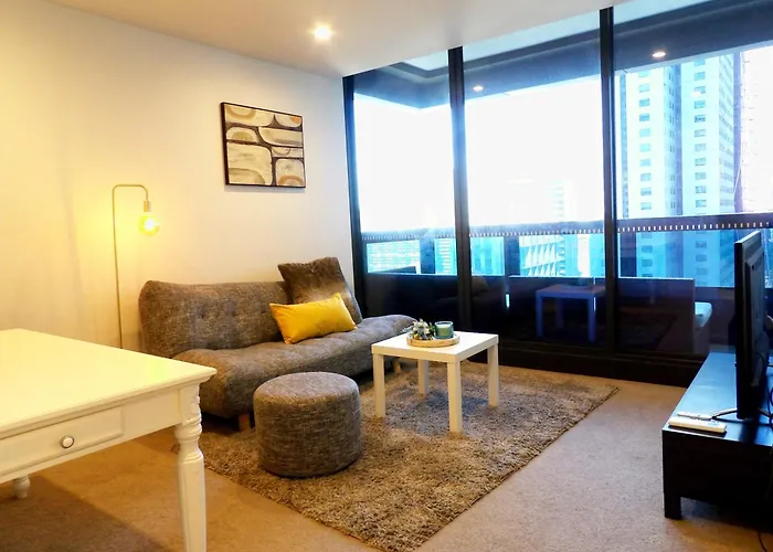 Es2410-2Bed 2Bath Vision Apt With Balcony, Pool & Gym