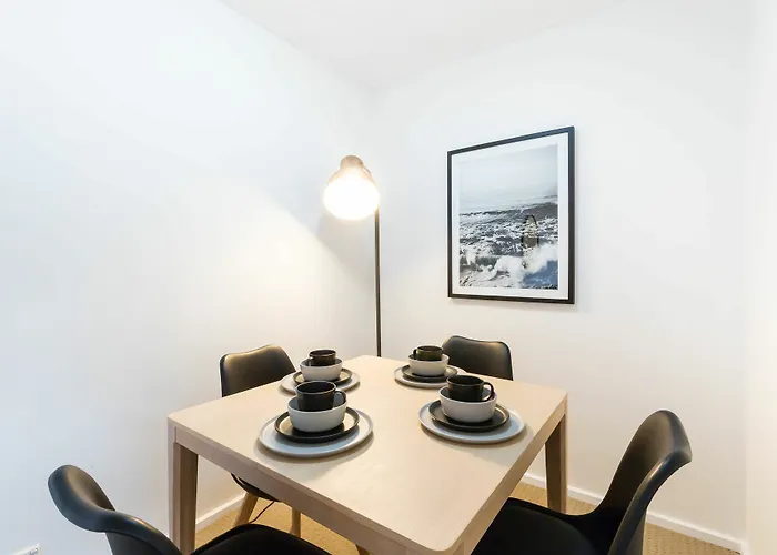 Brooke, 1Bdr St.Kilda Apartment