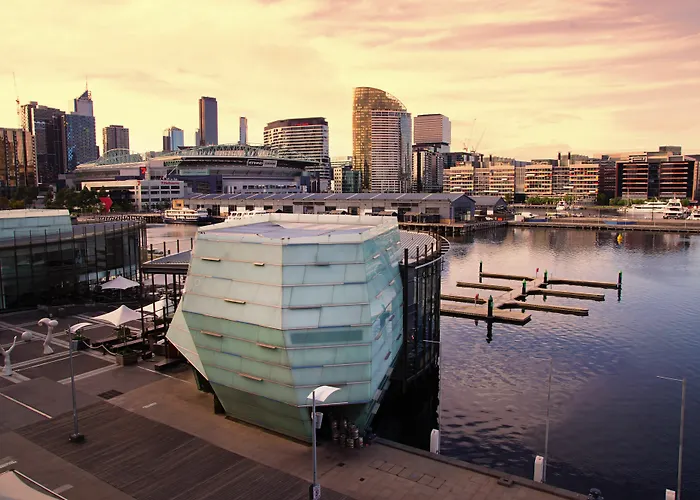 Accent Accommodation At Docklands Melbourne