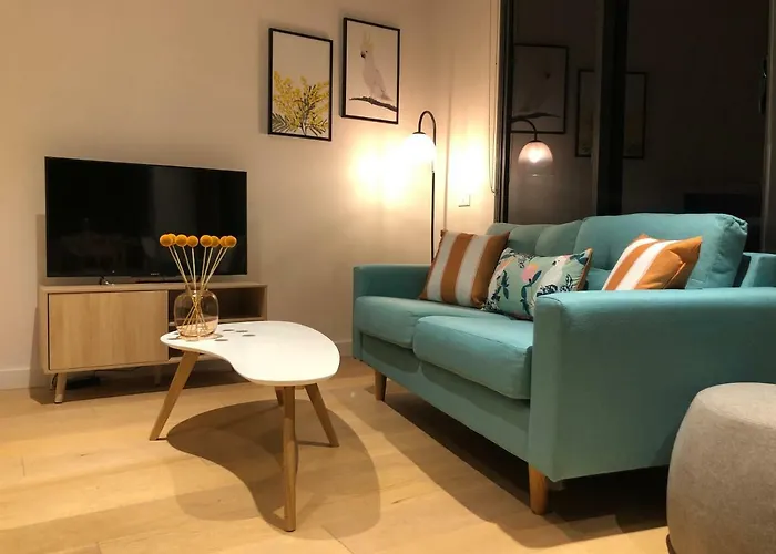 Clara Q Apartments
