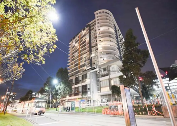 Melbourne Holiday Apartments At Mccrae Docklands
