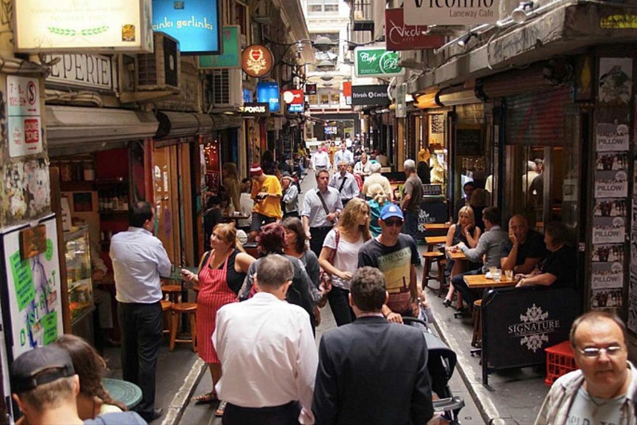 A Comfy & 2br Apt Near Flinders Station Apartment Melbourne