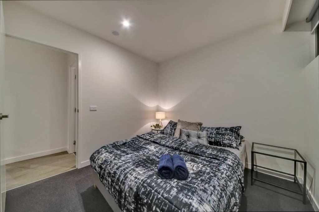 2br Suites On Bourke, Perfect Location, Views Melbourne