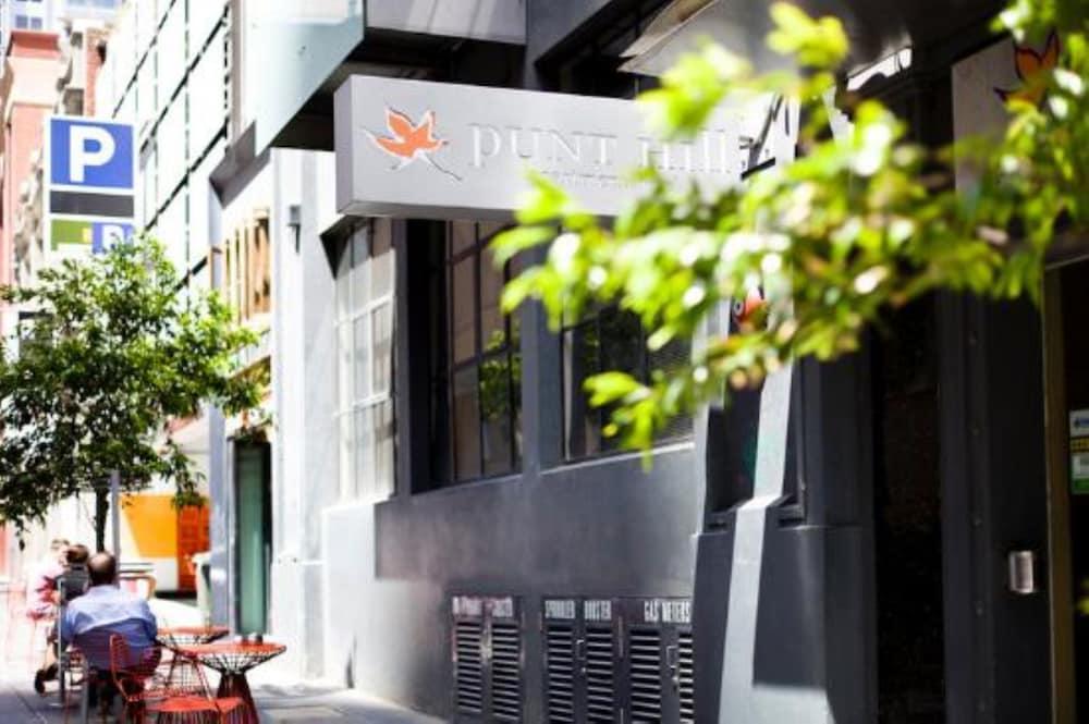 Punthill - Manhattan Aparthotel 4*
