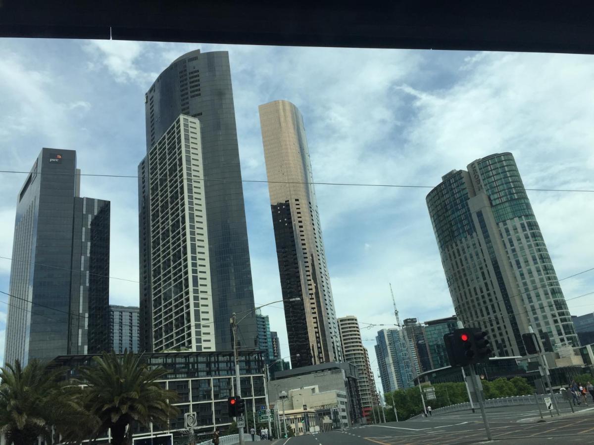 Fantastic Freshwater Apartment Melbourne