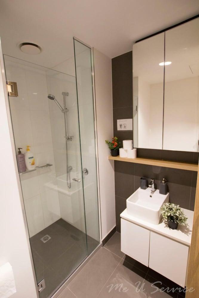 Carlson View Serviced Melbourne