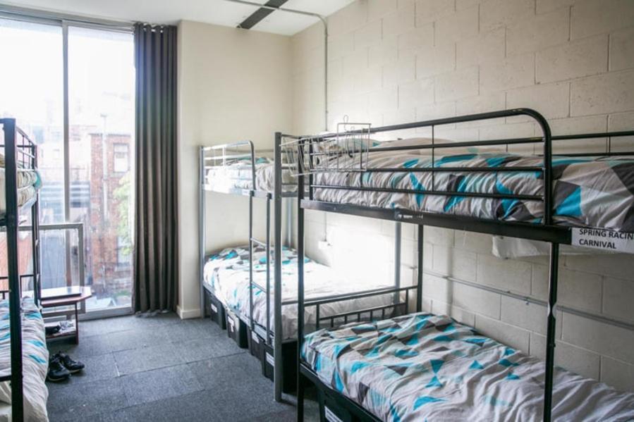 Hostel Barkly Backpackers *