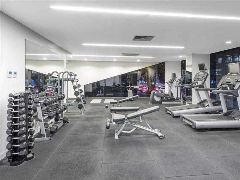 Aura On Flinders Serviced