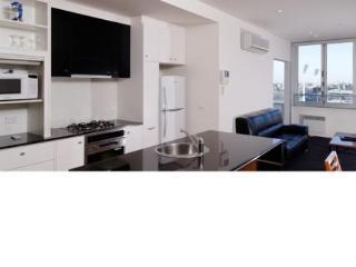 Edge North Aparthotel 4*