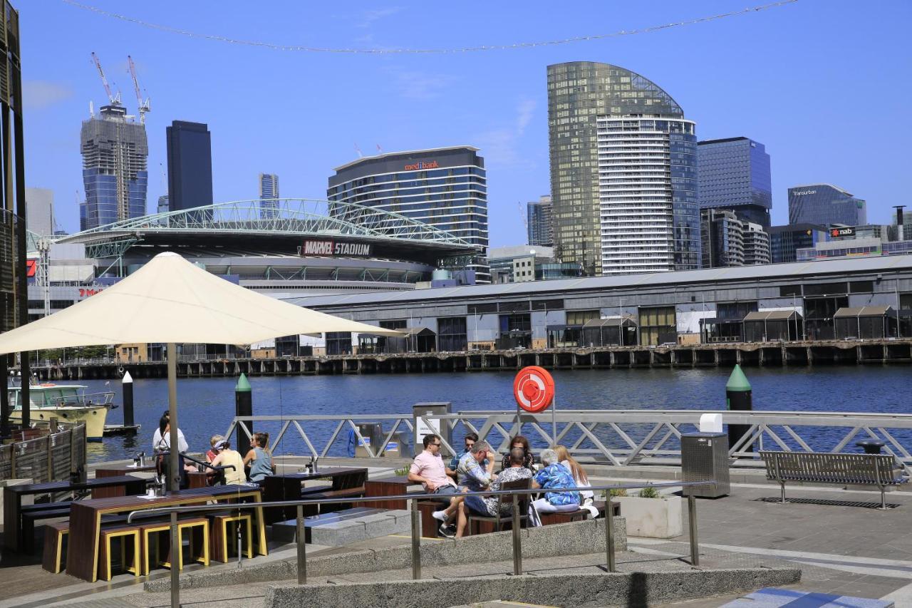 Docklands Luxury Penthouse Right Above The District Docklands Melbourne