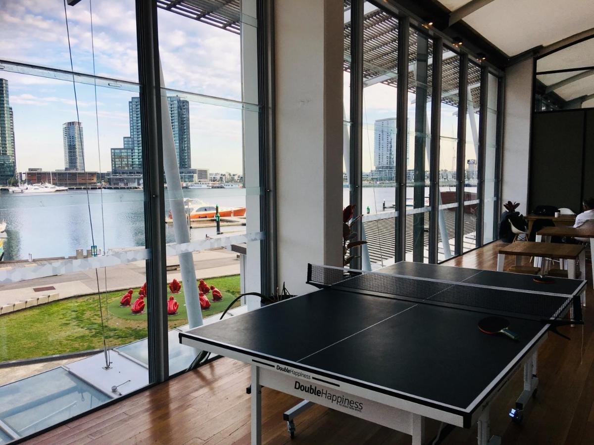Luxury On The Water * Melbourne