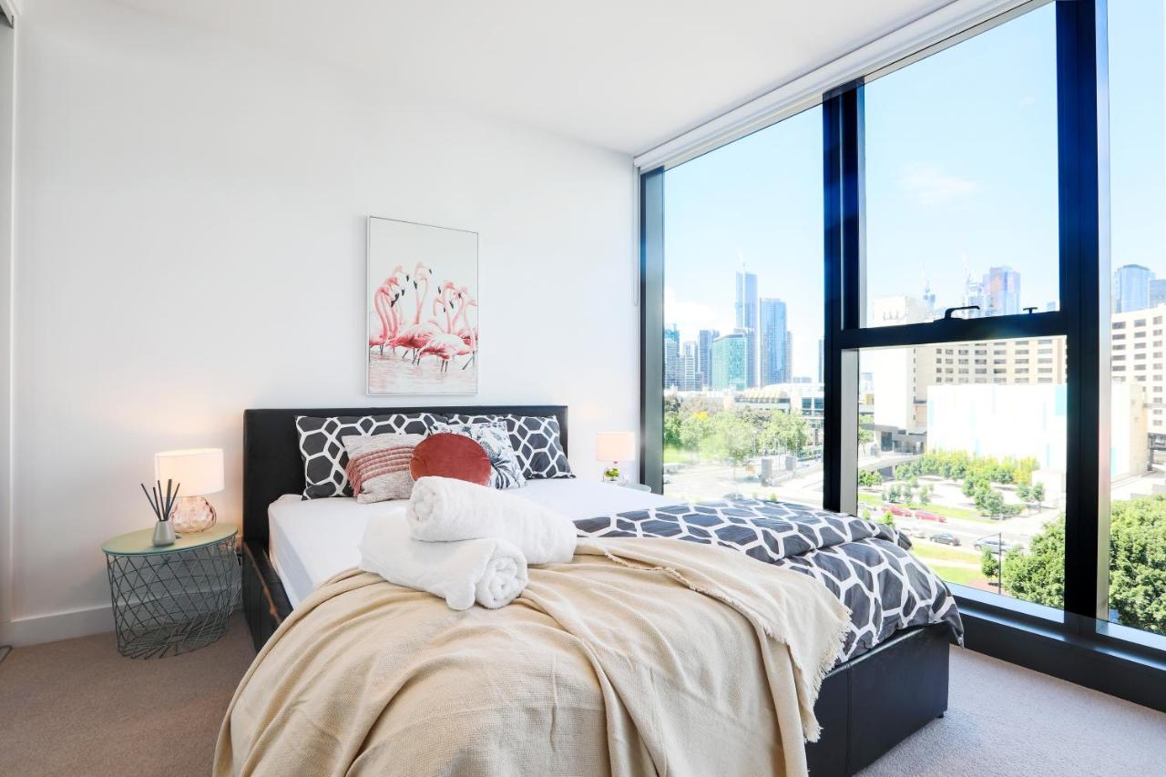 Apartment Kozyguru Docklands Modern Cozy 1 Bed Unit Vdo628 Melbourne