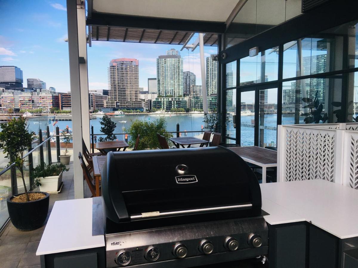Luxury On The Water Melbourne