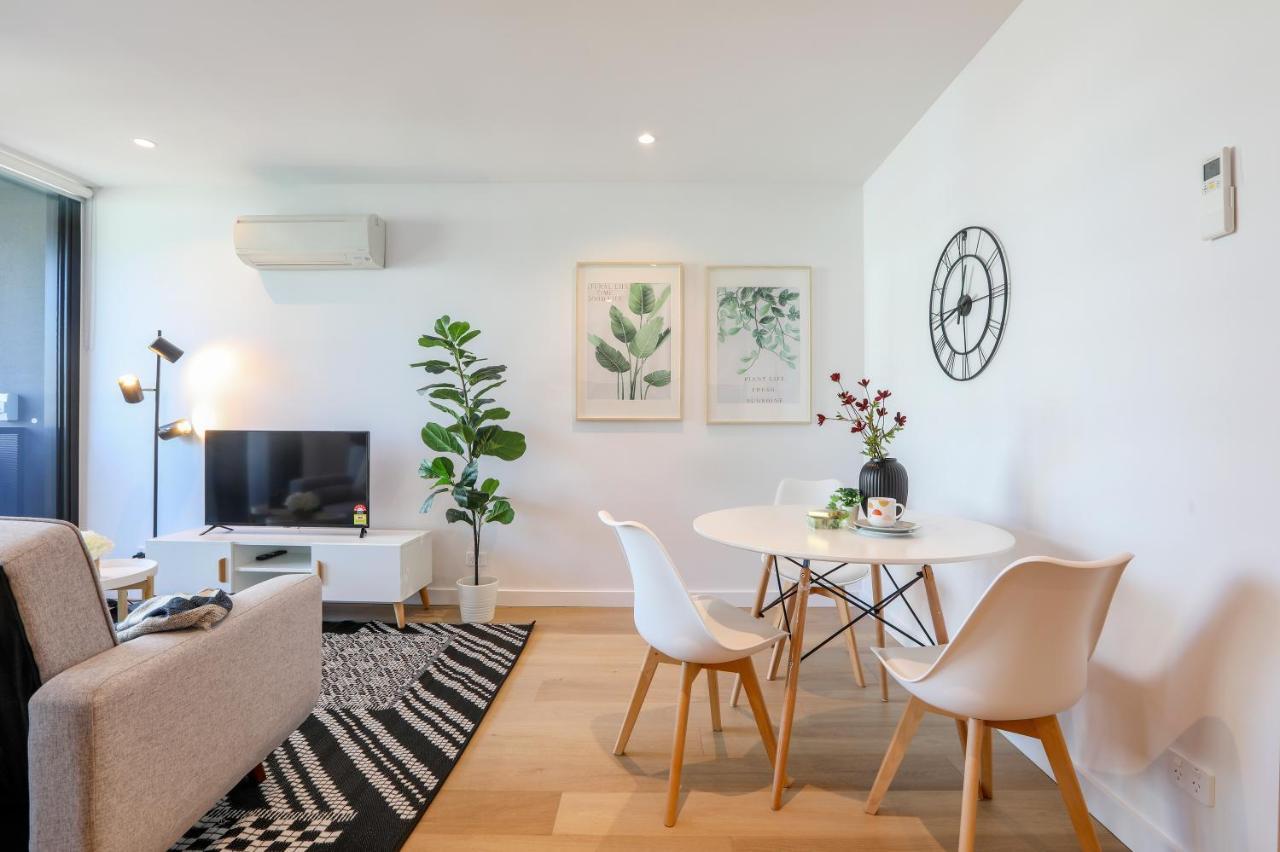 Kozyguru Docklands Modern Cozy 1 Bed Unit Vdo628 * Melbourne