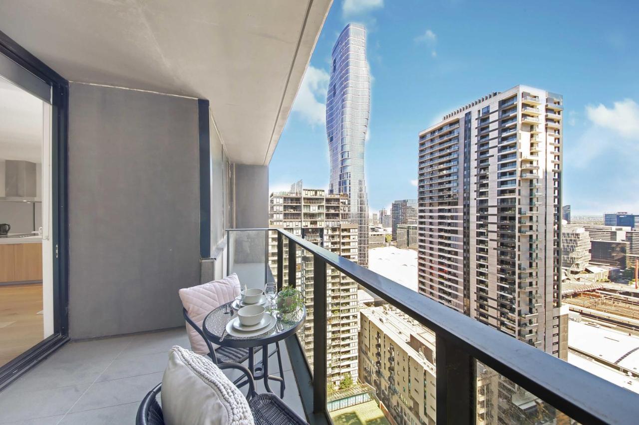 New! A Cozy 2br Apt Next To Southern Cross With Views Apartment