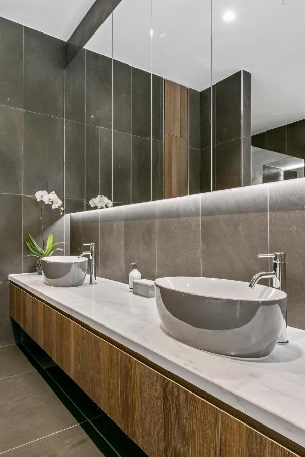 Apartment Panoramic Skyview Penthouse Melbourne